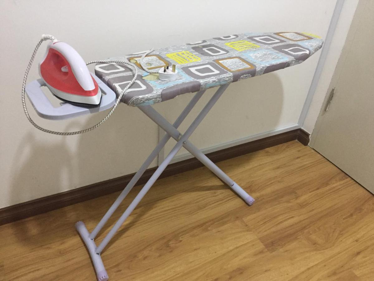 Roxy Apartment 쿠칭 외부 사진